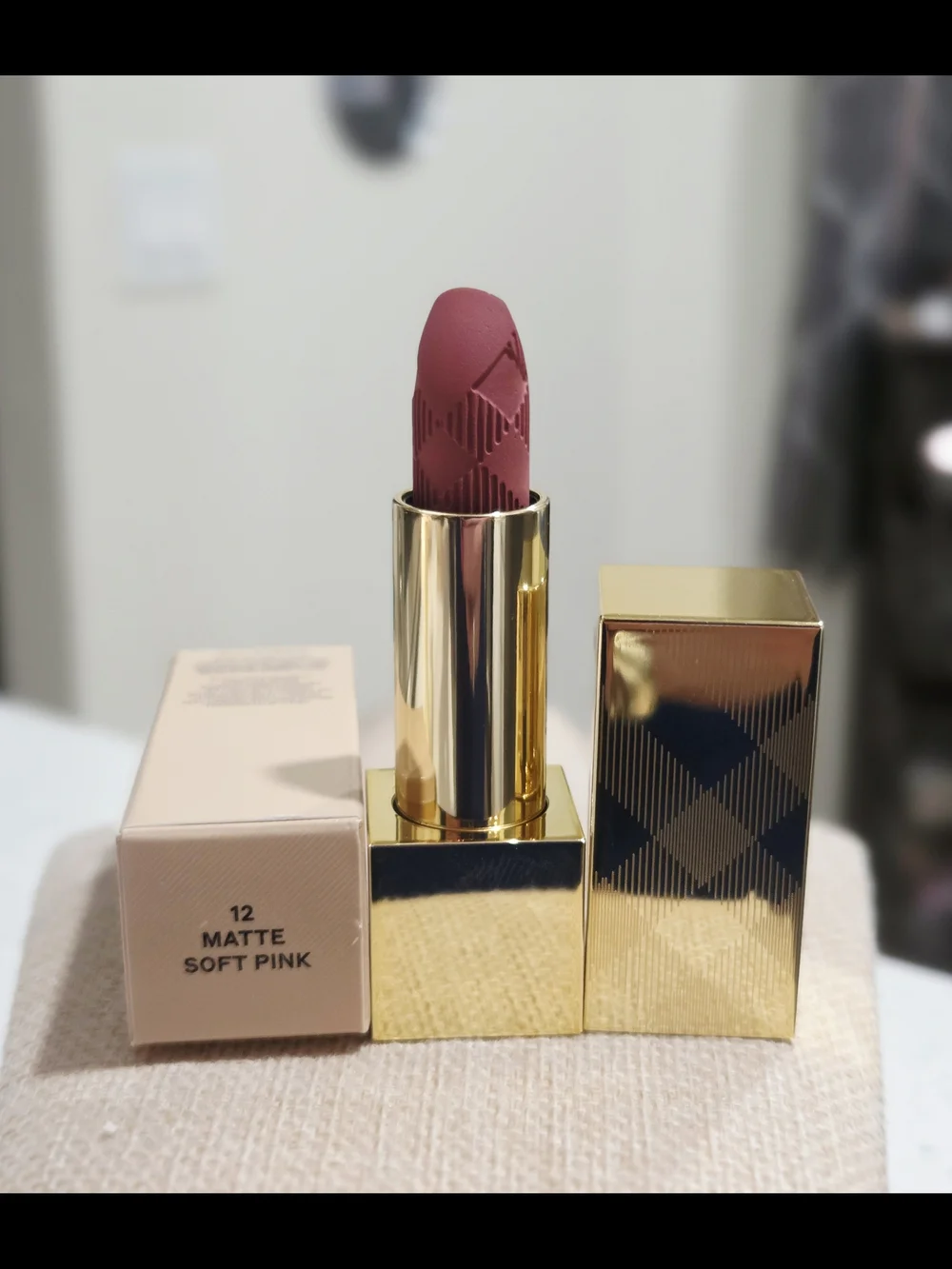 Burberry Matte Lipstick - Soft Pink (12)